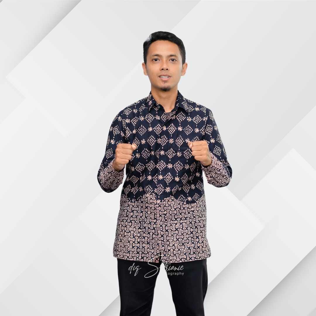 UST. ARI ARINAL HAQ, S.Pd.